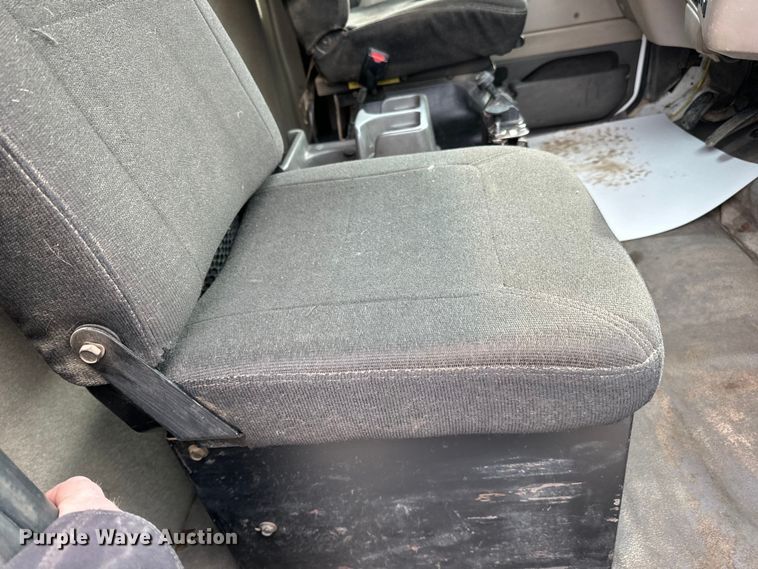 image for item DG0500 2007 Sterling LT9500 dump truck