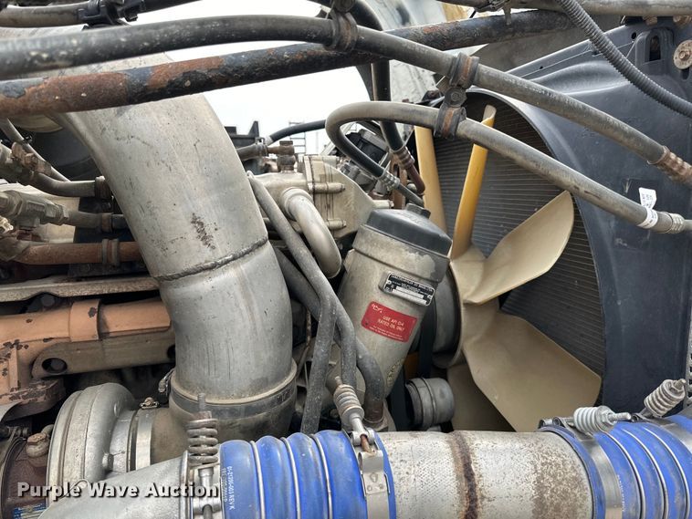 image for item DG0500 2007 Sterling LT9500 dump truck