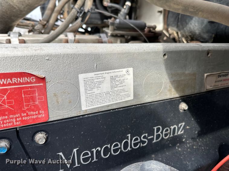 image for item DG0500 2007 Sterling LT9500 dump truck