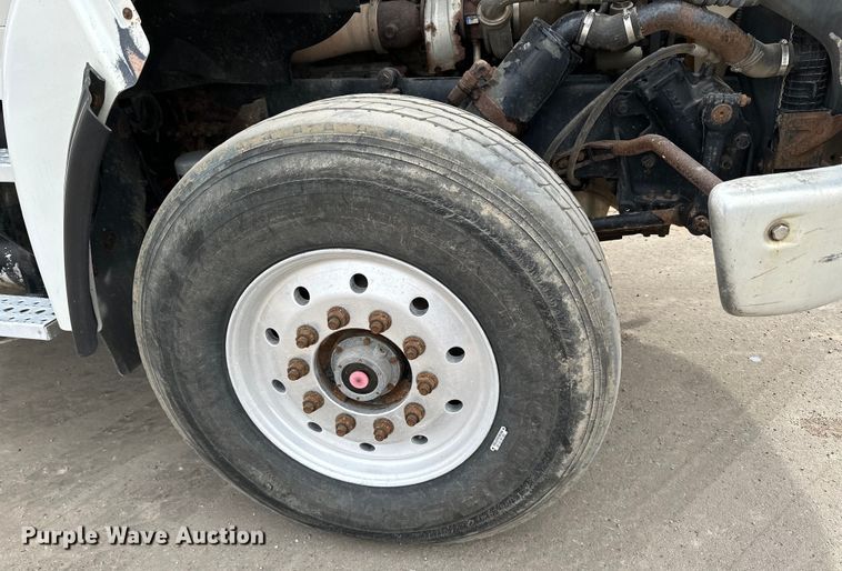 image for item DG0500 2007 Sterling LT9500 dump truck