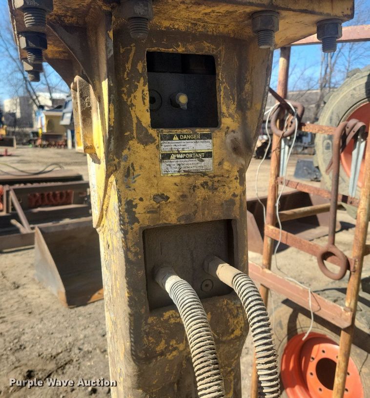 image for item DG0503 Magnum RHB305-6 BA breaker