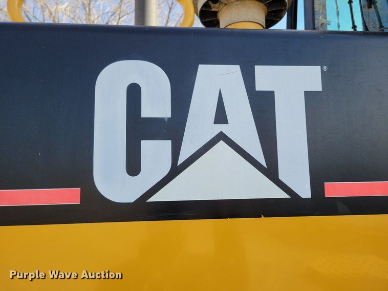 image for item DG0517 1994 Caterpillar 924F wheel loader