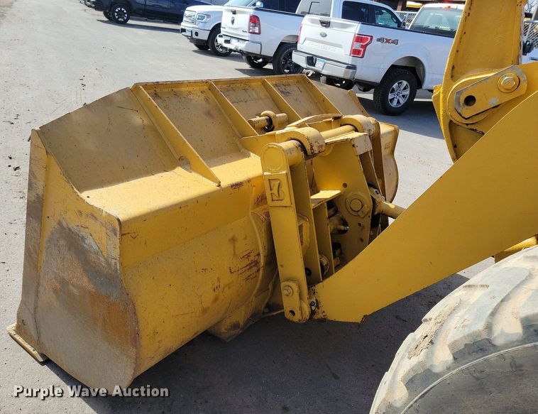 image for item DG0517 1994 Caterpillar 924F wheel loader