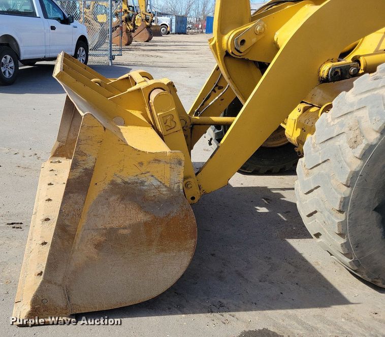 image for item DG0517 1994 Caterpillar 924F wheel loader