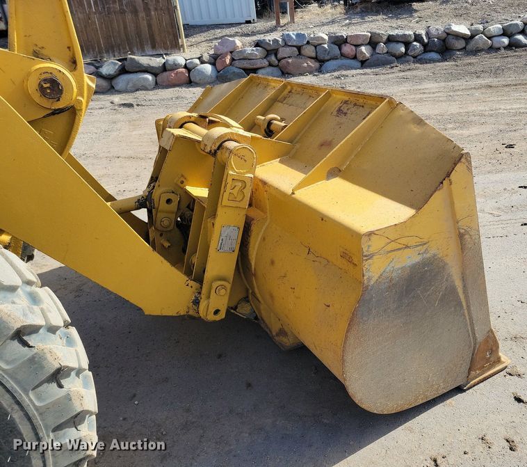 image for item DG0517 1994 Caterpillar 924F wheel loader