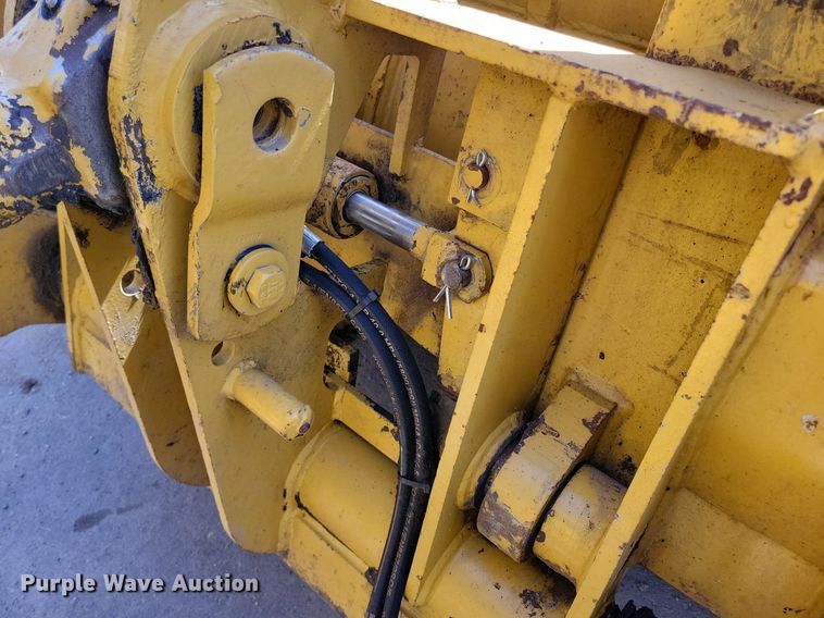 image for item DG0517 1994 Caterpillar 924F wheel loader