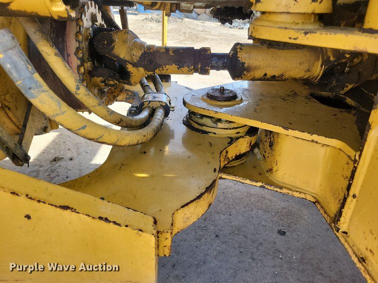 image for item DG0517 1994 Caterpillar 924F wheel loader