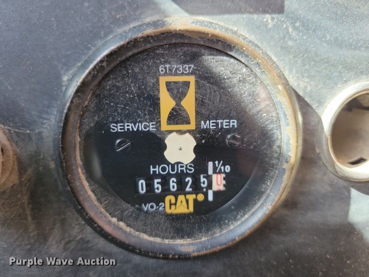 image for item DG0517 1994 Caterpillar 924F wheel loader