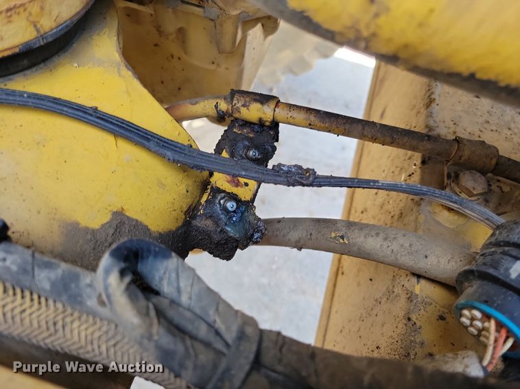 image for item DG0517 1994 Caterpillar 924F wheel loader