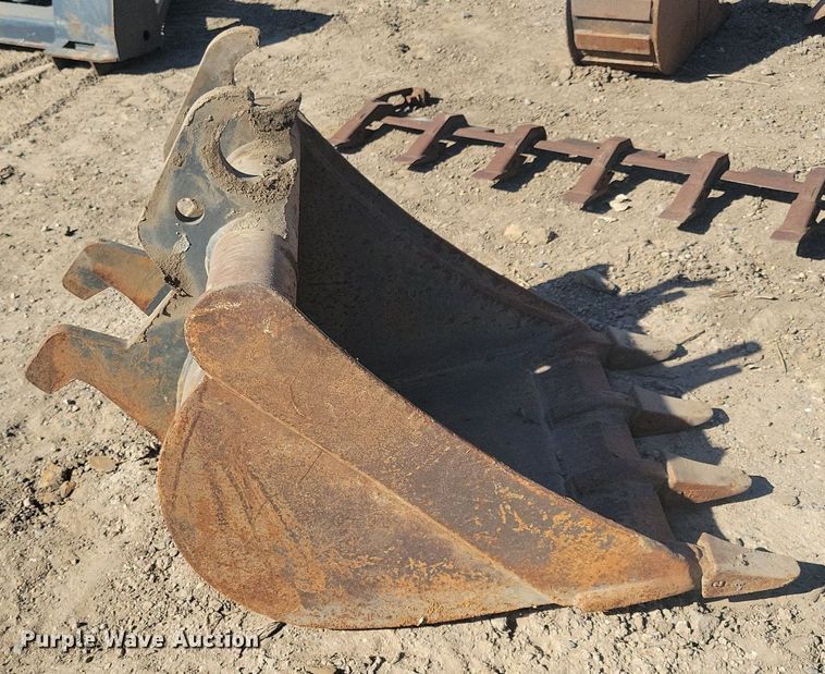 image for item DG0521 John Deere 24