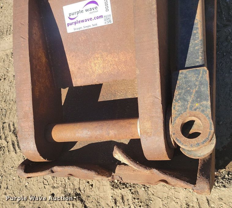 image for item DG0528 (2) excavator thumbs