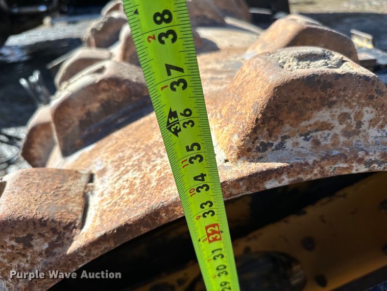 image for item DG0530 Skid steer vibratory drum roller