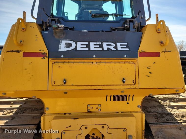 image for item DO3349 2012 John Deere  750K dozer