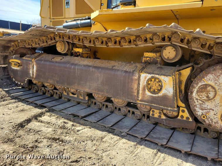 image for item DO3349 2012 John Deere  750K dozer