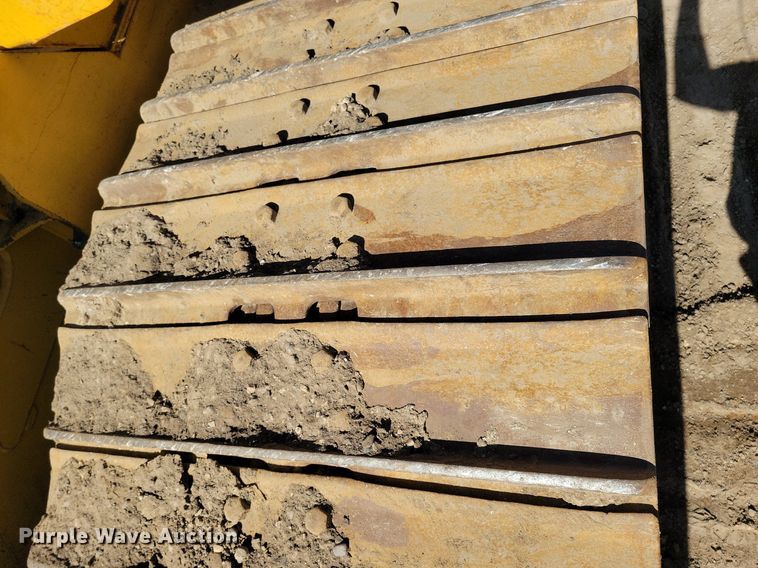 image for item DO3349 2012 John Deere  750K dozer