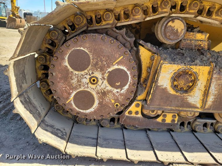 image for item DO3349 2012 John Deere  750K dozer