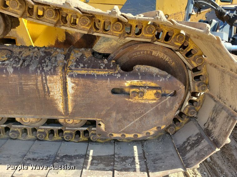 image for item DO3349 2012 John Deere  750K dozer