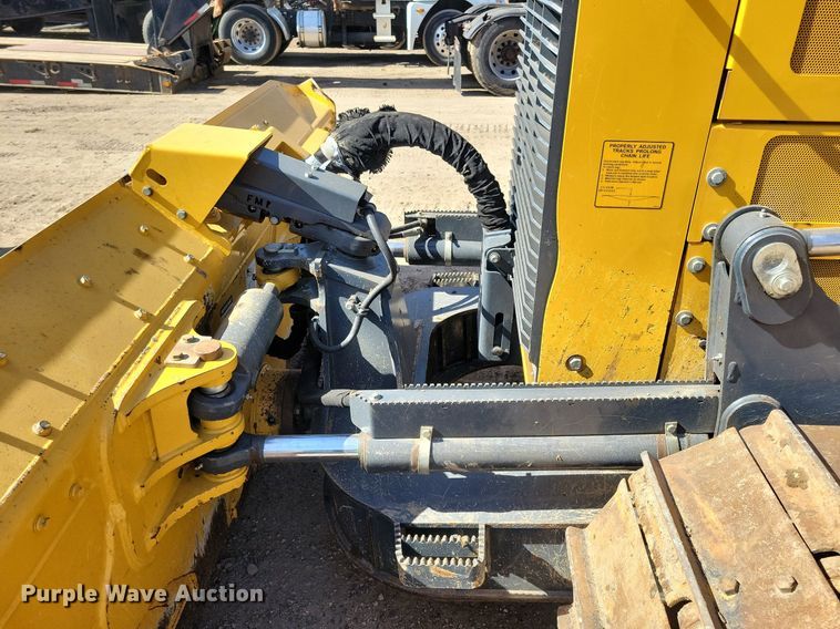 image for item DO3350 2018 John Deere 700K LGP dozer