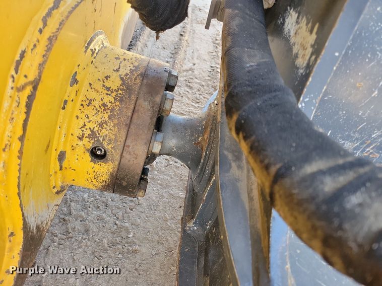 image for item DO3350 2018 John Deere 700K LGP dozer