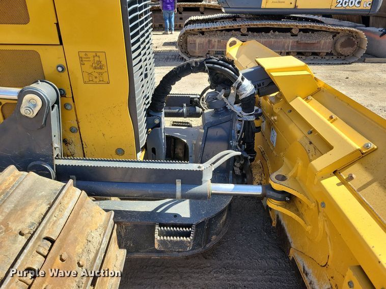 image for item DO3350 2018 John Deere 700K LGP dozer