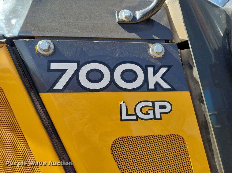 image for item DO3350 2018 John Deere 700K LGP dozer