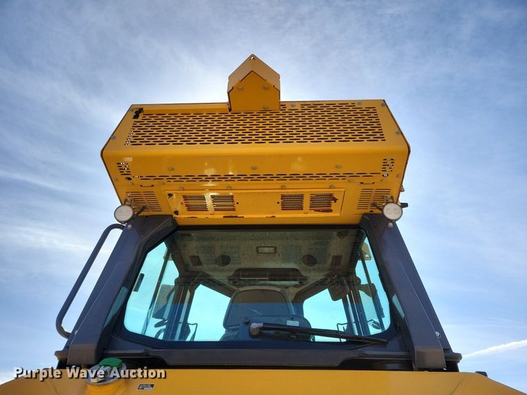 image for item DO3350 2018 John Deere 700K LGP dozer