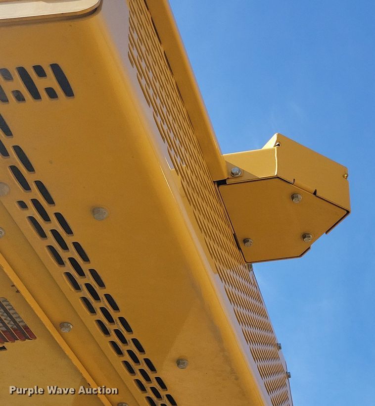 image for item DO3350 2018 John Deere 700K LGP dozer