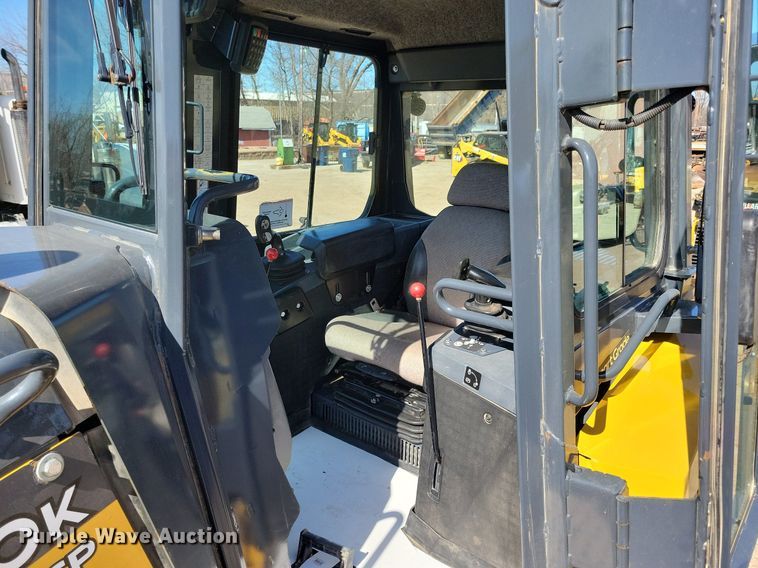 image for item DO3350 2018 John Deere 700K LGP dozer