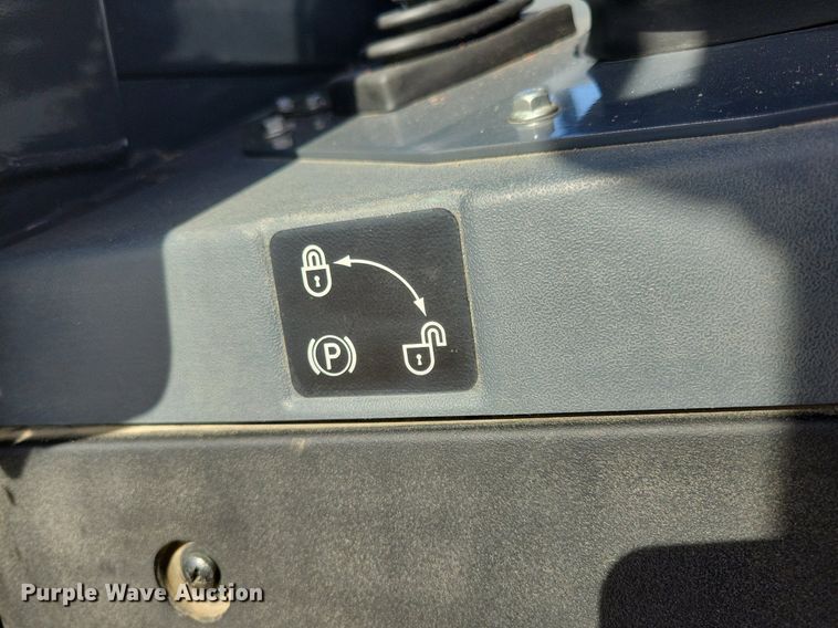 image for item DO3350 2018 John Deere 700K LGP dozer