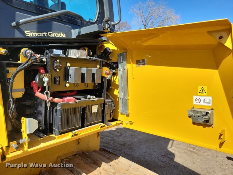 image for item DO3350 2018 John Deere 700K LGP dozer