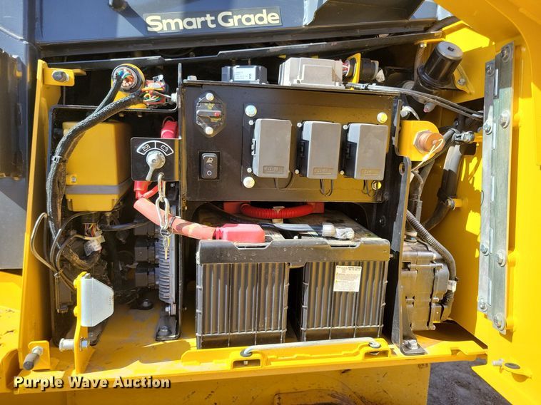 image for item DO3350 2018 John Deere 700K LGP dozer