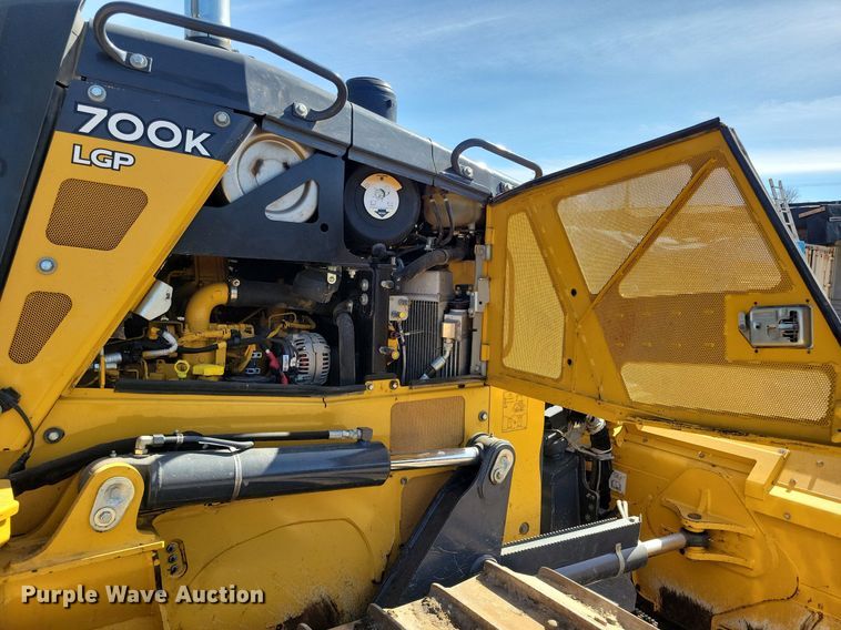 image for item DO3350 2018 John Deere 700K LGP dozer