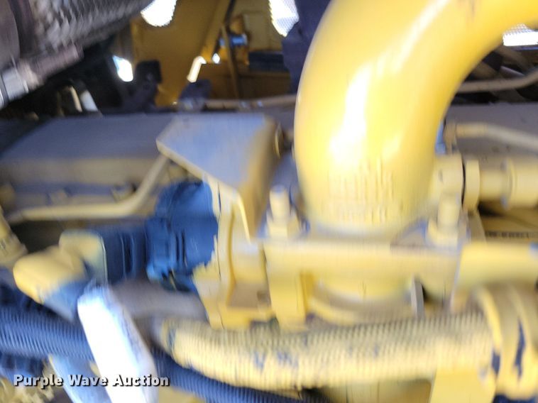 image for item DO3350 2018 John Deere 700K LGP dozer