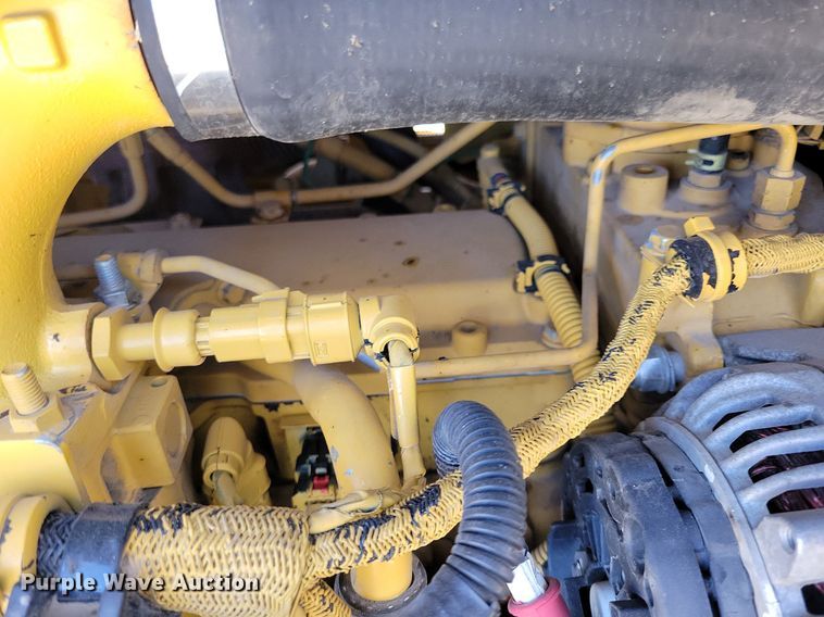 image for item DO3350 2018 John Deere 700K LGP dozer