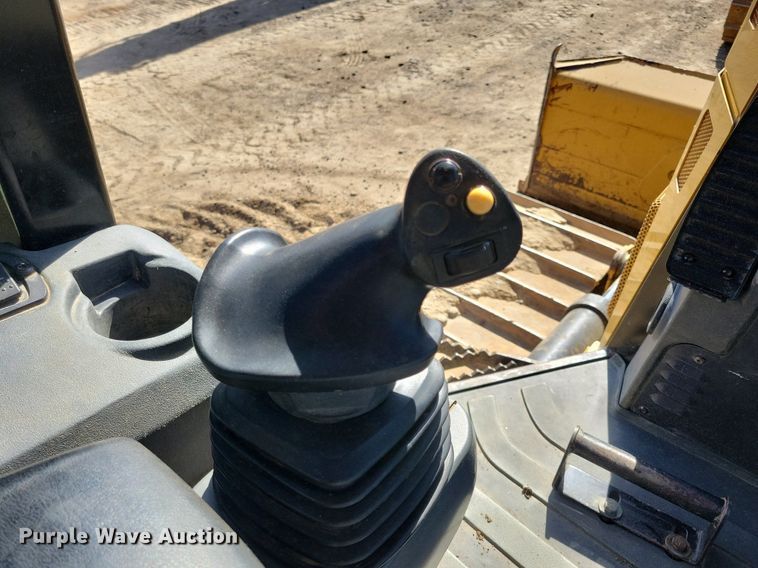 image for item DO3351 2012 Caterpillar D5K2  dozer