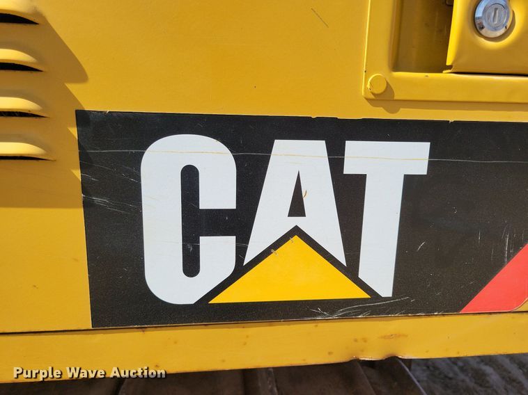 image for item DO3351 2012 Caterpillar D5K2  dozer
