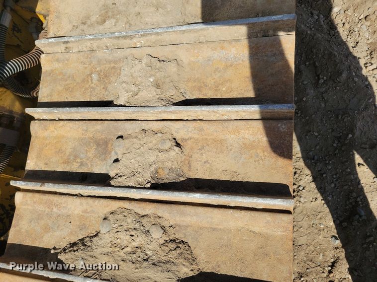 image for item DO3351 2012 Caterpillar D5K2  dozer