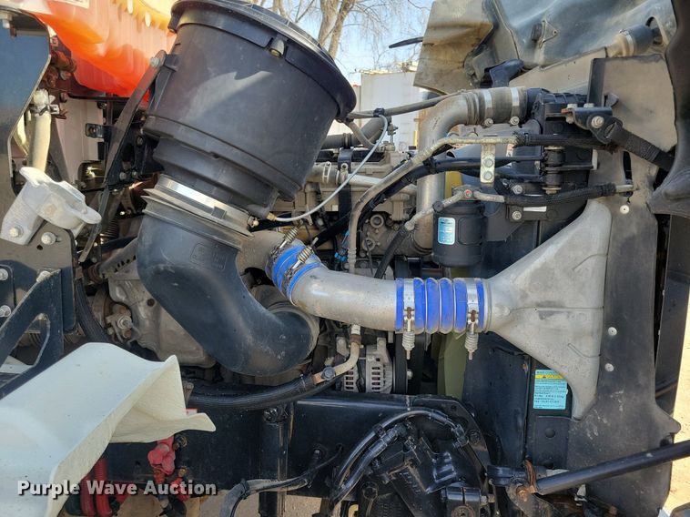 image for item DO3352 2020 Western Star  W4700SF dump truck