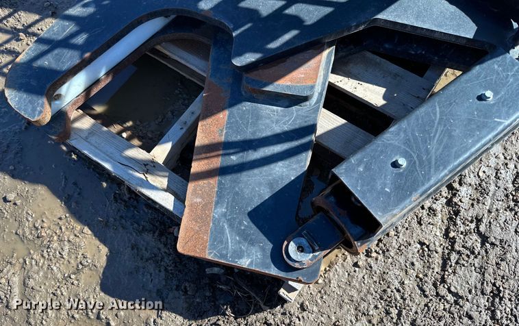 image for item DO3353 Quick Attach skid steer tree shear