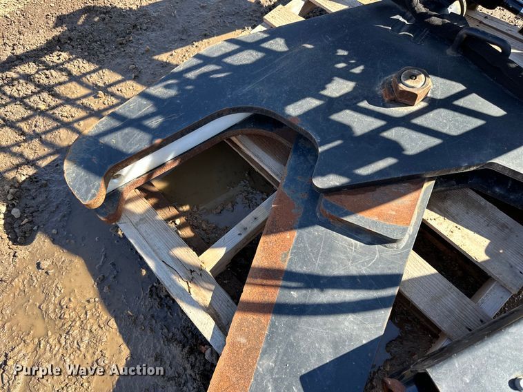 image for item DO3353 Quick Attach skid steer tree shear