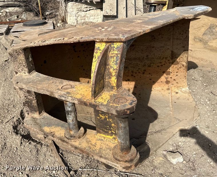 image for item DO3356 Raveling 44