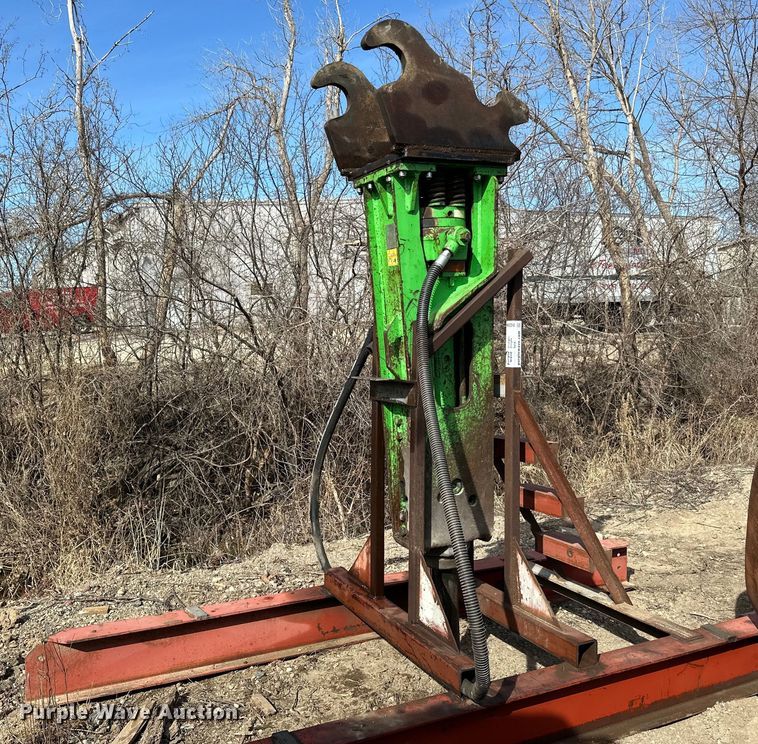 image for item DO3364 2012 Costruno M501 breaker