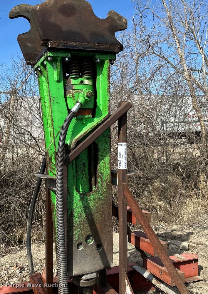 image for item DO3364 2012 Costruno M501 breaker