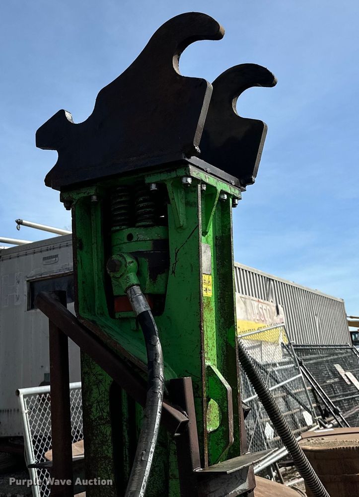 image for item DO3364 2012 Costruno M501 breaker