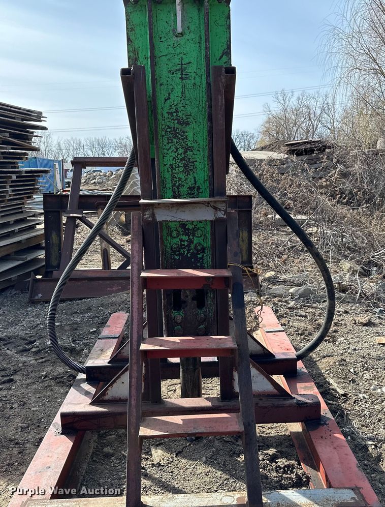 image for item DO3364 2012 Costruno M501 breaker