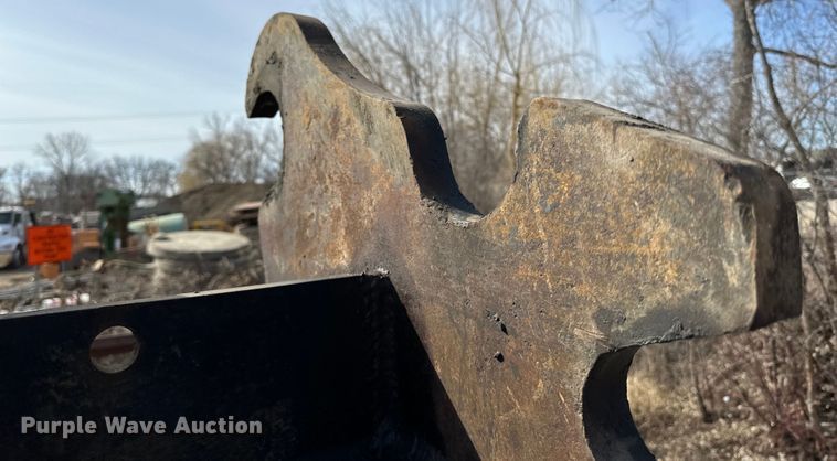 image for item DO3364 2012 Costruno M501 breaker