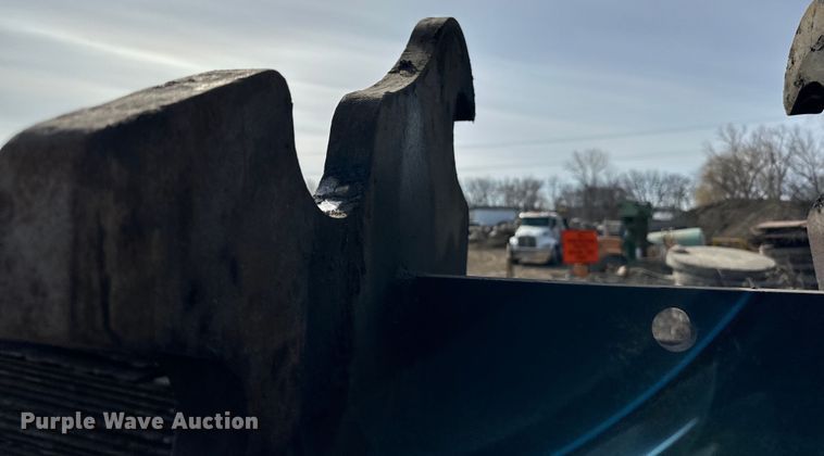 image for item DO3364 2012 Costruno M501 breaker