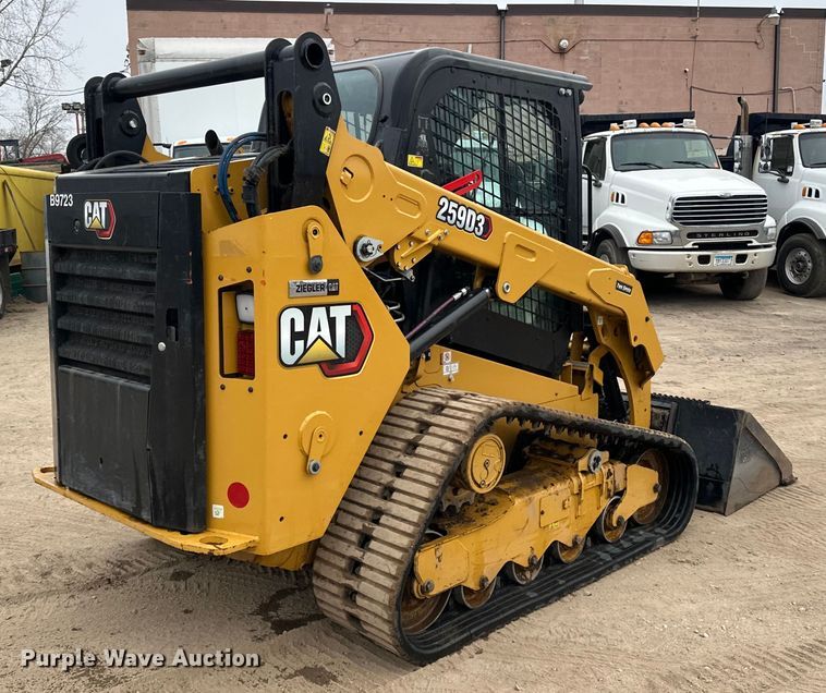 image for item DQ0587 2023 Caterpillar 259D3 tracked skid steer loader