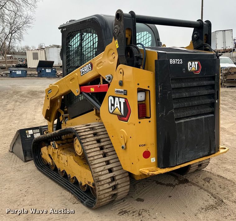 image for item DQ0587 2023 Caterpillar 259D3 tracked skid steer loader