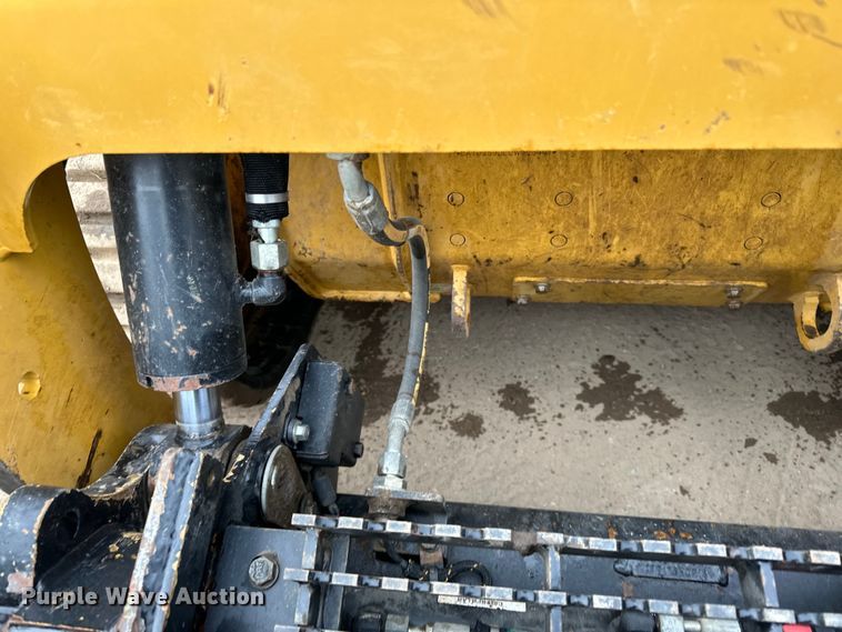 image for item DQ0587 2023 Caterpillar 259D3 tracked skid steer loader